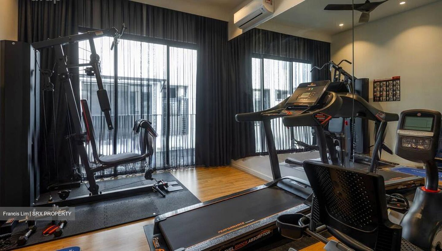 Pasir Ris Beach Park (D18), Semi-Detached #497968721